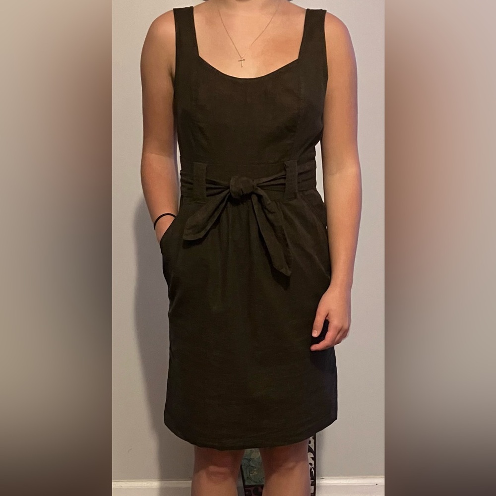 Cute work dress!